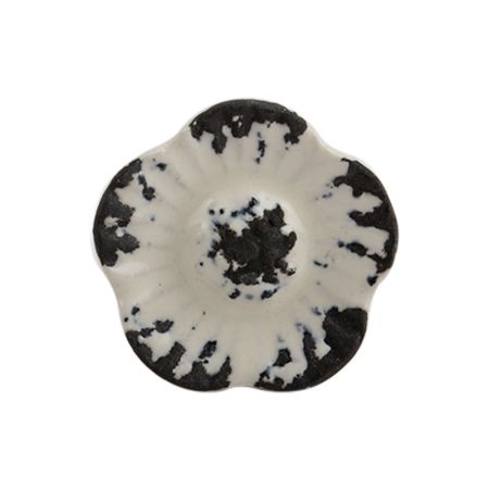 Black Daffodils Ceramic Etched Drawer Knob